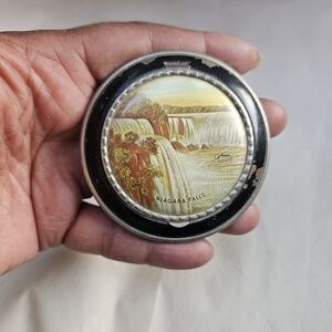 Vintage Niagara Falls Souvenir Makeup Compact